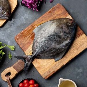 Black pomfret (Halwa)